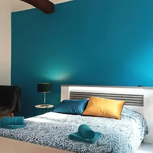 Appartement Perle Rare F1 De 43 M Quartier Historique.